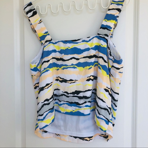 Kenzie Crop Top - Picture 5 of 8